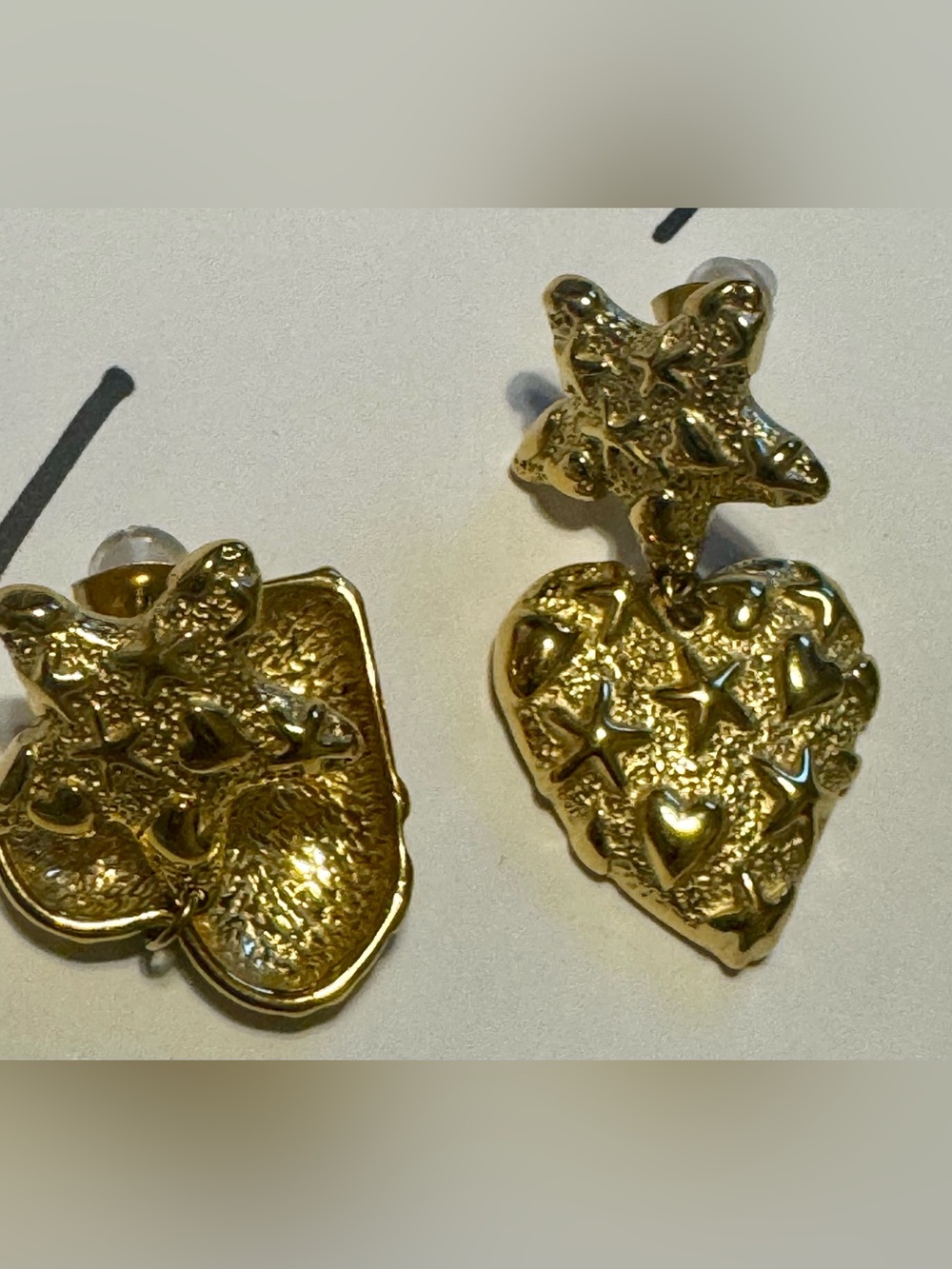 Chansuttpearls gorgeous Textured Gold Heart & Star Drop Earrings
